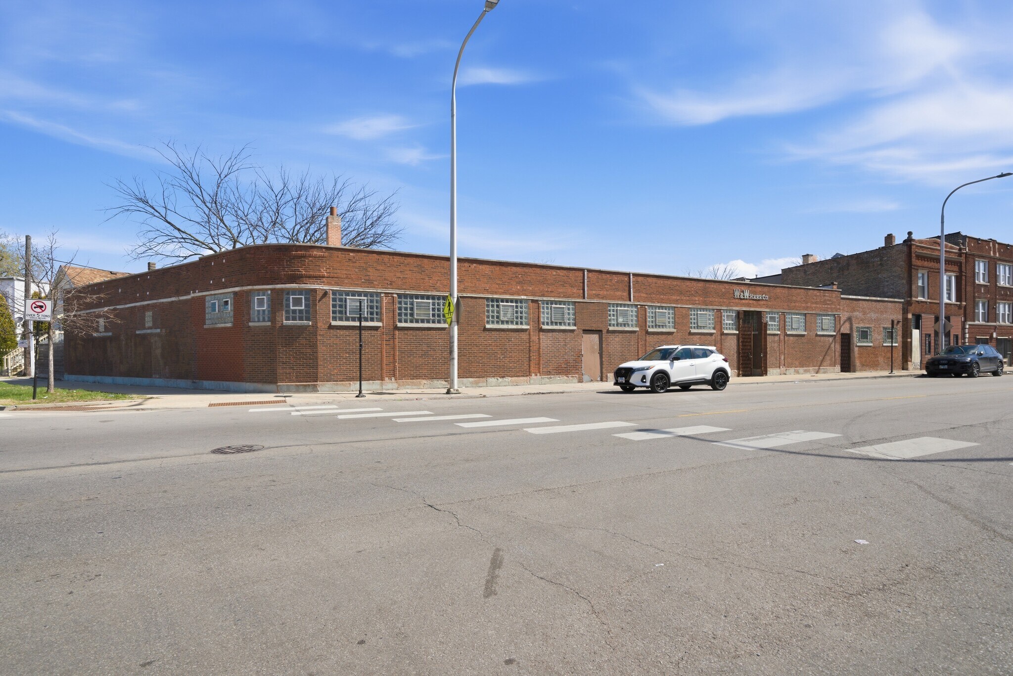 3868 W Grand Ave, Chicago, IL à vendre Photo principale– Image 1 sur 6