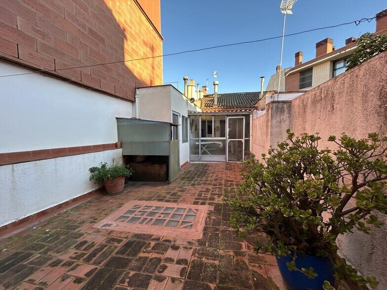 Terrain dans Sant Quirze del Vallès, Barcelona à vendre - Photo de l’immeuble – Image 2 sur 5