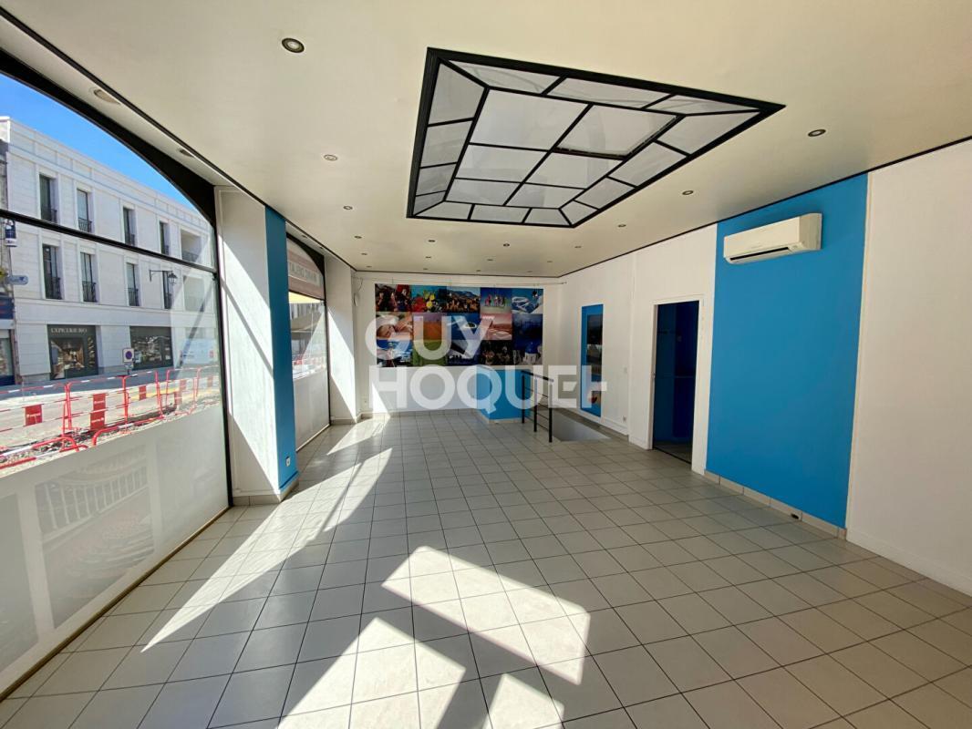 Local commercial dans Soissons à louer Photo de l’immeuble– Image 1 sur 4