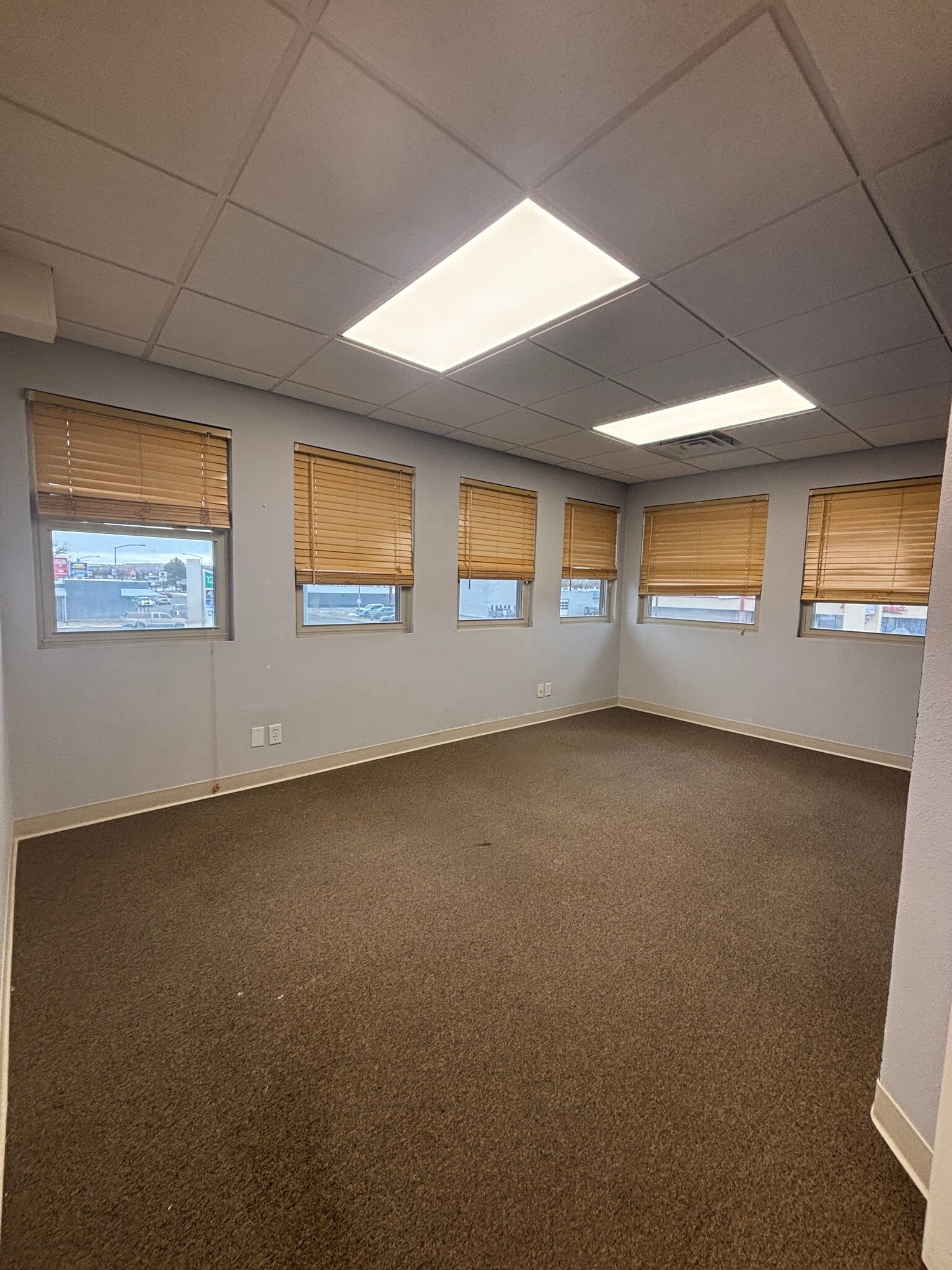 1211 Grand Ave, Billings, MT à louer Photo intérieure– Image 1 sur 2