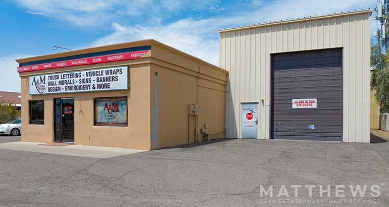 424 S Gilbert Rd, Mesa, AZ à vendre Photo de l’immeuble– Image 1 sur 4
