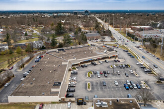 10240-10308 Shelbyville Rd, Louisville, KY - VUE AÉRIENNE  vue de carte - Image1