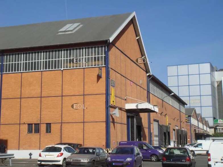 Bureau dans Saint-Ouen-sur-Seine à louer - Photo de l’immeuble – Image 1 sur 8