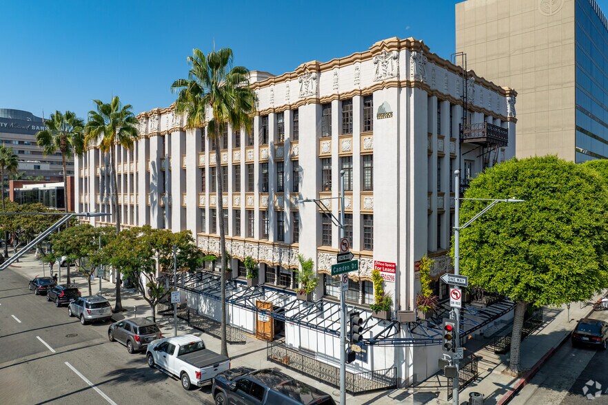 9601-9621 Brighton Way, Beverly Hills, CA à louer - Photo principale – Image 1 sur 13