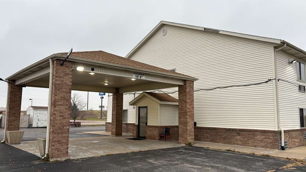 5 Cavalry Dr, Wenona, IL à vendre Photo principale– Image 1 sur 10