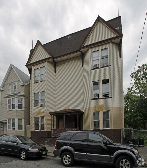 200-202 Governor St, Paterson, NJ à vendre - Photo de l’immeuble – Image 2 sur 2