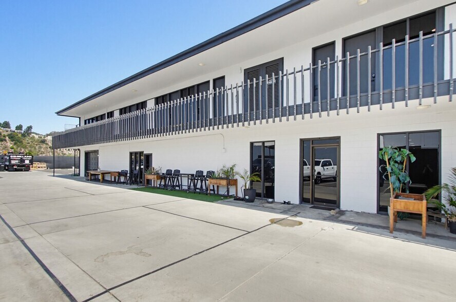 6280 Riverdale St, San Diego, CA à louer - Photo de l’immeuble – Image 3 sur 23