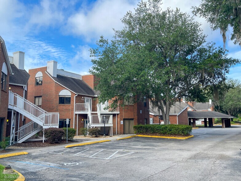 4001 SW 13th St, Gainesville, FL à vendre - Photo de l’immeuble – Image 2 sur 10