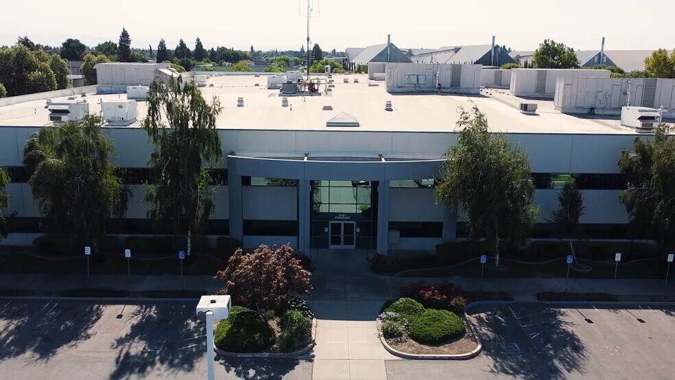 4701 Stoddard Rd, Modesto, CA à louer - Vidéo sur l’annonce professionnelle – Image 2 sur 4