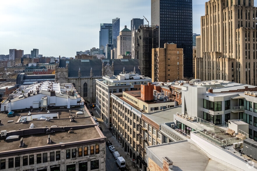 59-71 Rue De Brésoles, Montréal, QC à louer - Aérien – Image 2 sur 9