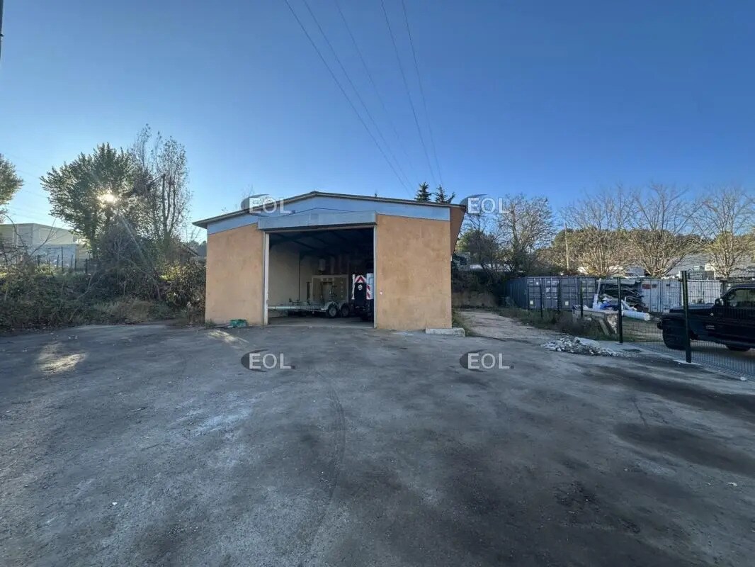 Local d’activités dans Gardanne à louer Photo de l’immeuble– Image 1 sur 7