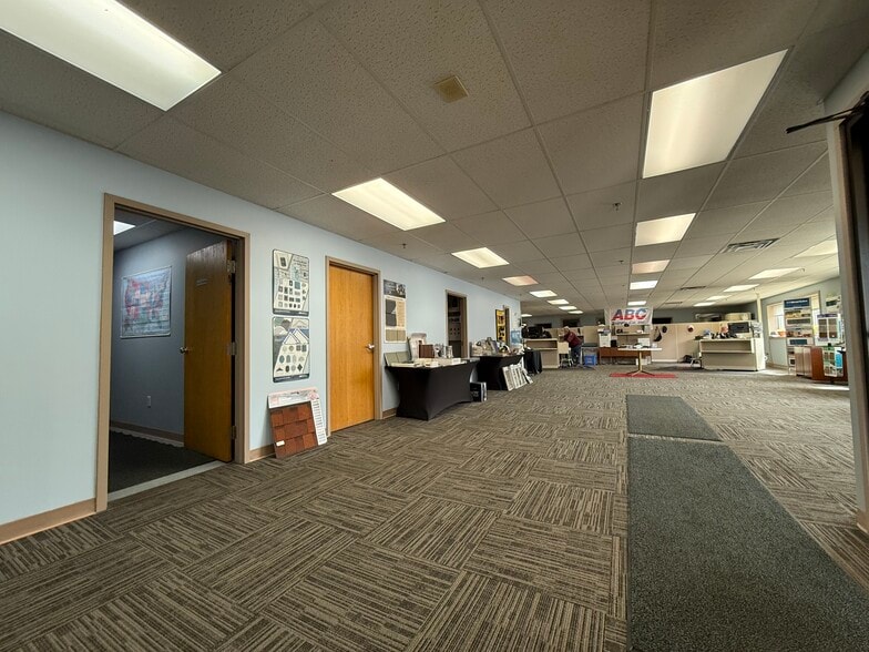 402 Boyer Cir, Williston, VT à louer - Photo intérieure – Image 3 sur 4