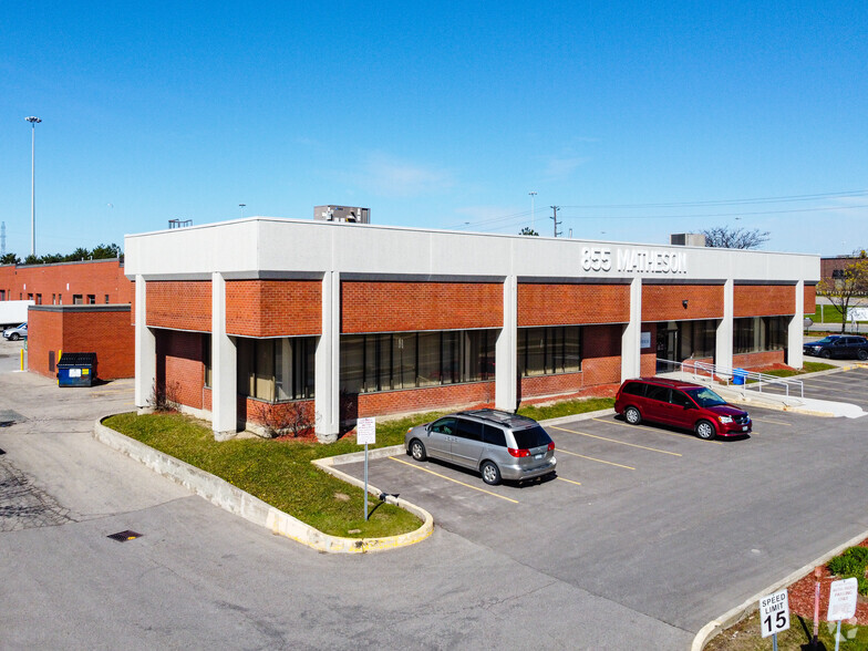 855 Matheson Blvd E, Mississauga, ON à louer - Photo principale – Image 1 sur 4
