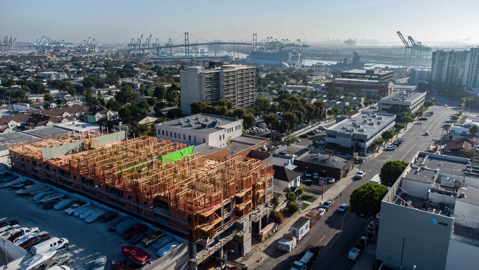448 W 5th St, San Pedro, CA à louer - Photo de l’immeuble – Image 3 sur 3