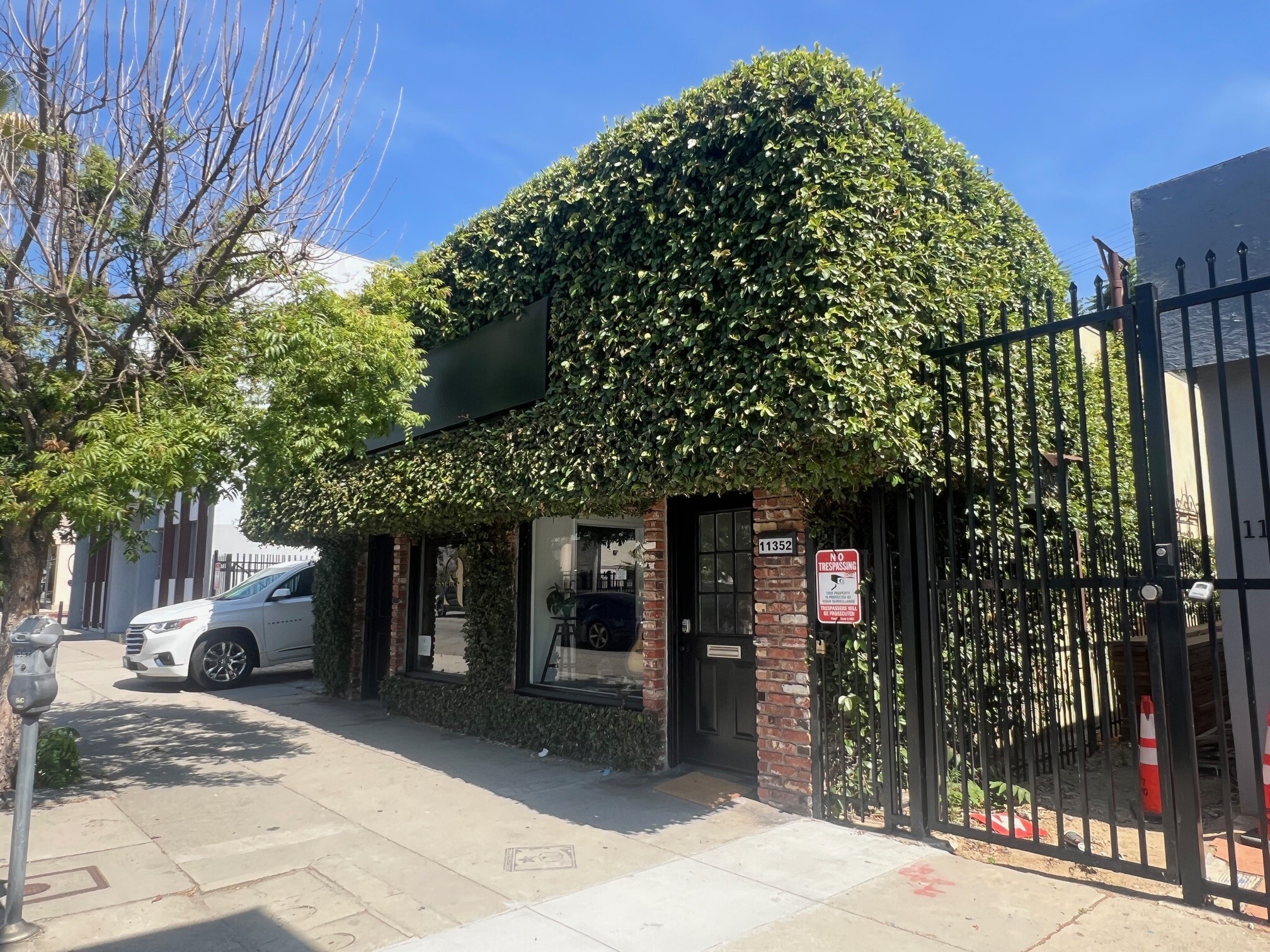 11352 Ventura Blvd, Studio City, CA à louer Photo de l’immeuble– Image 1 sur 2