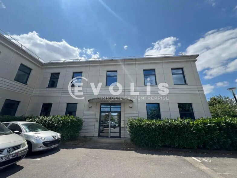 Bureau dans Créteil à louer - Photo de l’immeuble – Image 2 sur 15