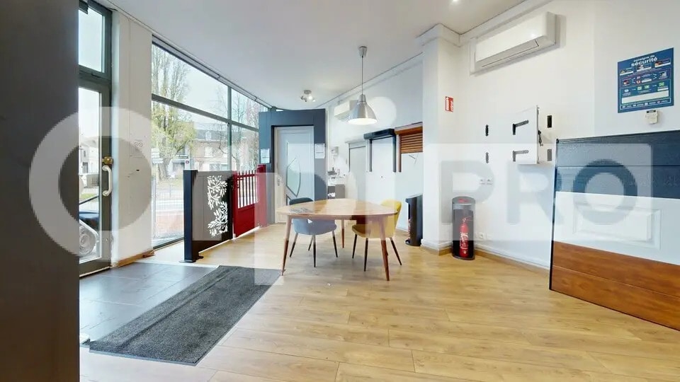 Local commercial dans Arras à vendre - Photo de l’immeuble – Image 1 sur 10