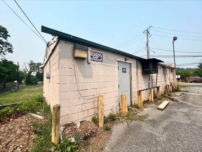 5833 Martin Luther King Jr Hwy, Capitol Heights, MD à vendre - Photo de l’immeuble – Image 2 sur 9