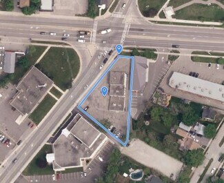Plus de détails pour 116 Guelph St, Halton Hills, ON - Local commercial à vendre