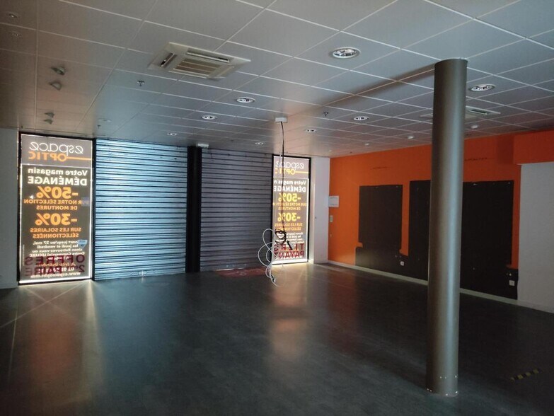 Local commercial dans Douarnenez à louer - Photo intérieure – Image 2 sur 2