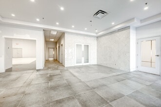 3540-3600 St Griffith, Montréal, QC à louer Photo intérieure– Image 2 sur 12