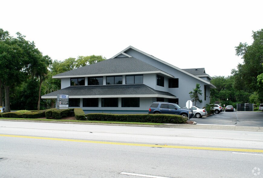 1000 Emmett St, Kissimmee, FL à louer - Photo principale – Image 1 sur 14
