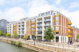 Plus de détails pour Riverside North, Bedford - Local commercial à vendre