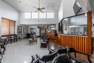 932 Spring Creek Rd, Chattanooga, TN à louer Photo intérieure– Image 1 sur 19