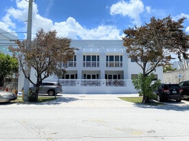 9830 SW 77th Ave, Miami FL - Immobilier d'entreprise