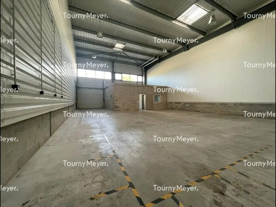 Local d’activités dans Vendargues à louer Photo intérieure– Image 1 sur 13