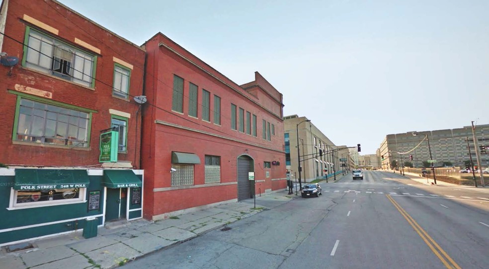 Redevelopment Opportunity portefeuille de 4 biens à vendre sur LoopNet.fr - Photo principale – Image 3 sur 3