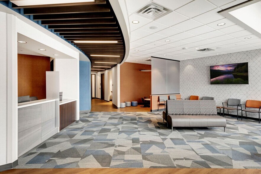 15265 Carrousel Way, Rosemount, MN à louer - Photo de l’immeuble – Image 2 sur 3