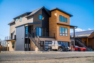 Plus de détails pour 421 Chestnut St, Buena Vista, CO - Logement à vendre