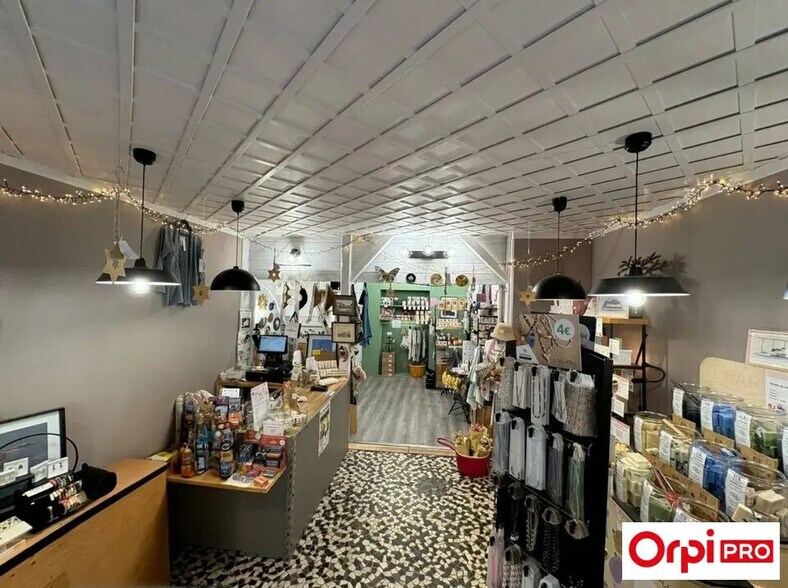 Local commercial dans Saint-Brieuc à vendre - Photo intérieure – Image 1 sur 3