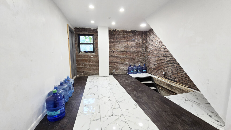 144 Nevins St, Brooklyn, NY à louer - Photo de l’immeuble – Image 3 sur 5