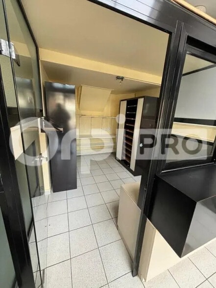 Bureau dans Tincques à vendre - Photo de l’immeuble – Image 3 sur 12
