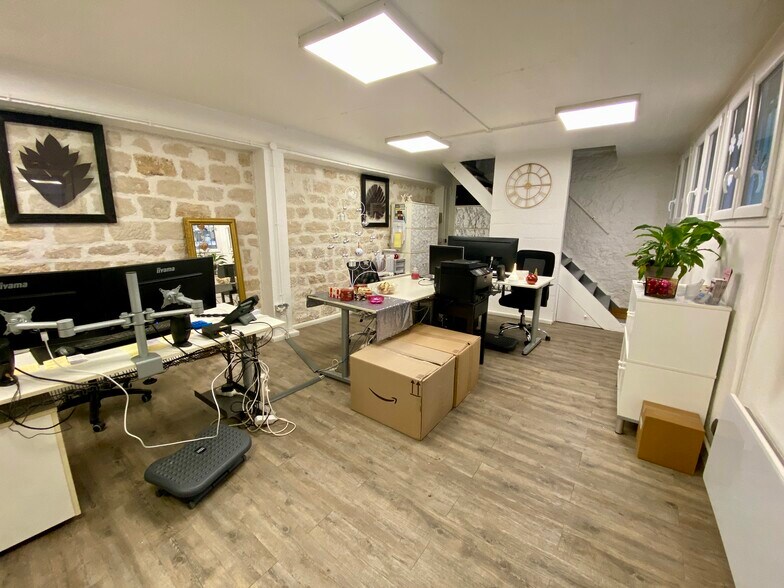 123 Rue Du Faubourg Saint-Antoine, Paris à louer - Photo de l’immeuble – Image 2 sur 6