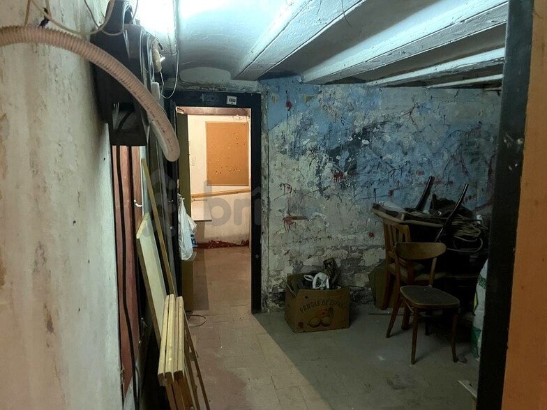 View Photo