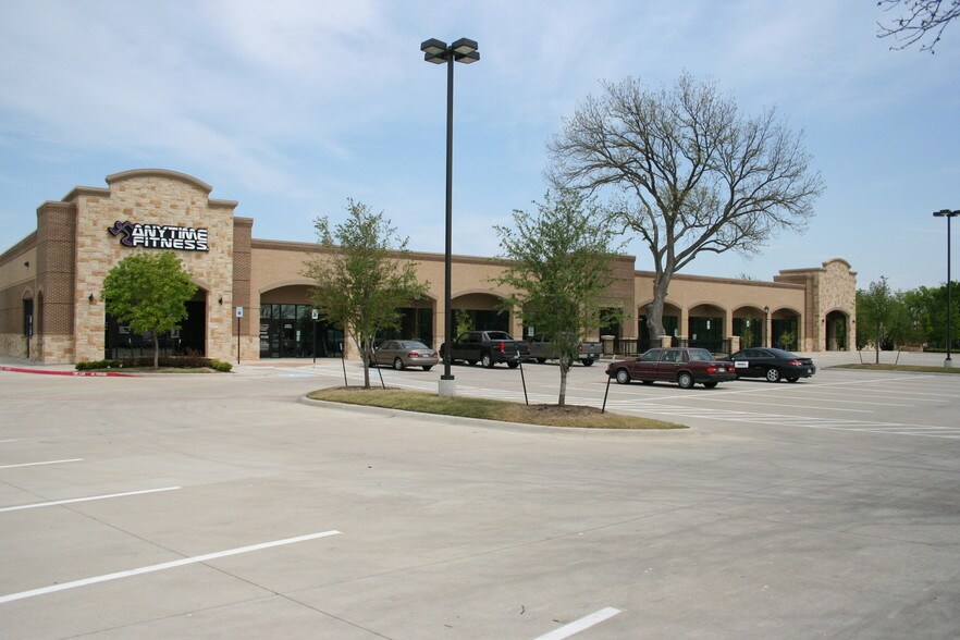 2380 Firewheel Pky, Garland, TX à vendre - Photo de l’immeuble – Image 3 sur 10