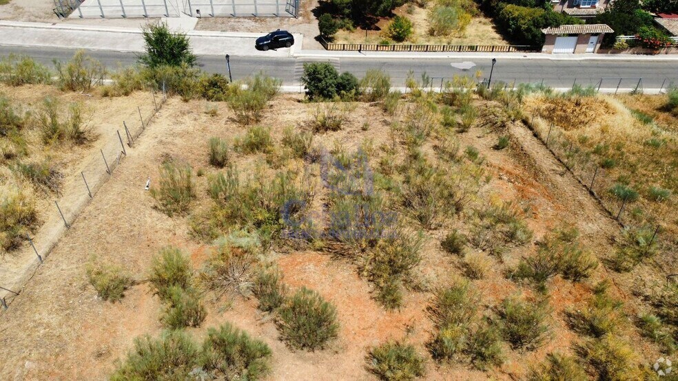 Terrain dans Cabanillas del Campo, Guadalajara à vendre - Photo principale – Image 1 sur 11