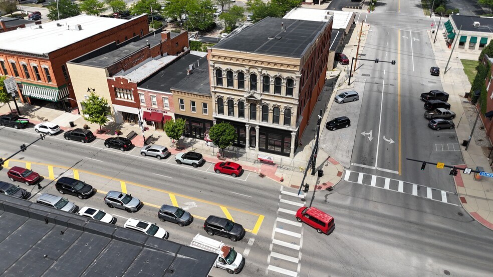 300 Clinton St, Defiance, OH à louer - Photo de l’immeuble – Image 1 sur 16