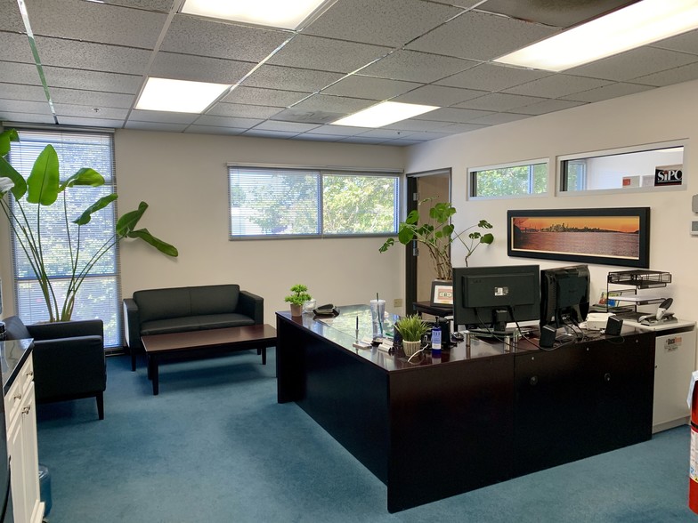 225 Prado Rd, San Luis Obispo, CA à louer - Photo intérieure – Image 3 sur 16