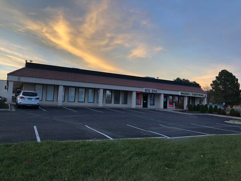 2210-2222 Academy Pl, Colorado Springs, CO à louer - Photo de l’immeuble – Image 3 sur 12