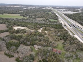 29681 Interstate 10 W, Boerne, TX - VUE AÉRIENNE  vue de carte - Image1
