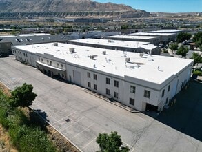 14621 S 800 W, Bluffdale, UT à louer Photo intérieure– Image 2 sur 17