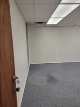 11930 Central Ave, Albuquerque, NM à louer Photo intérieure– Image 2 sur 4