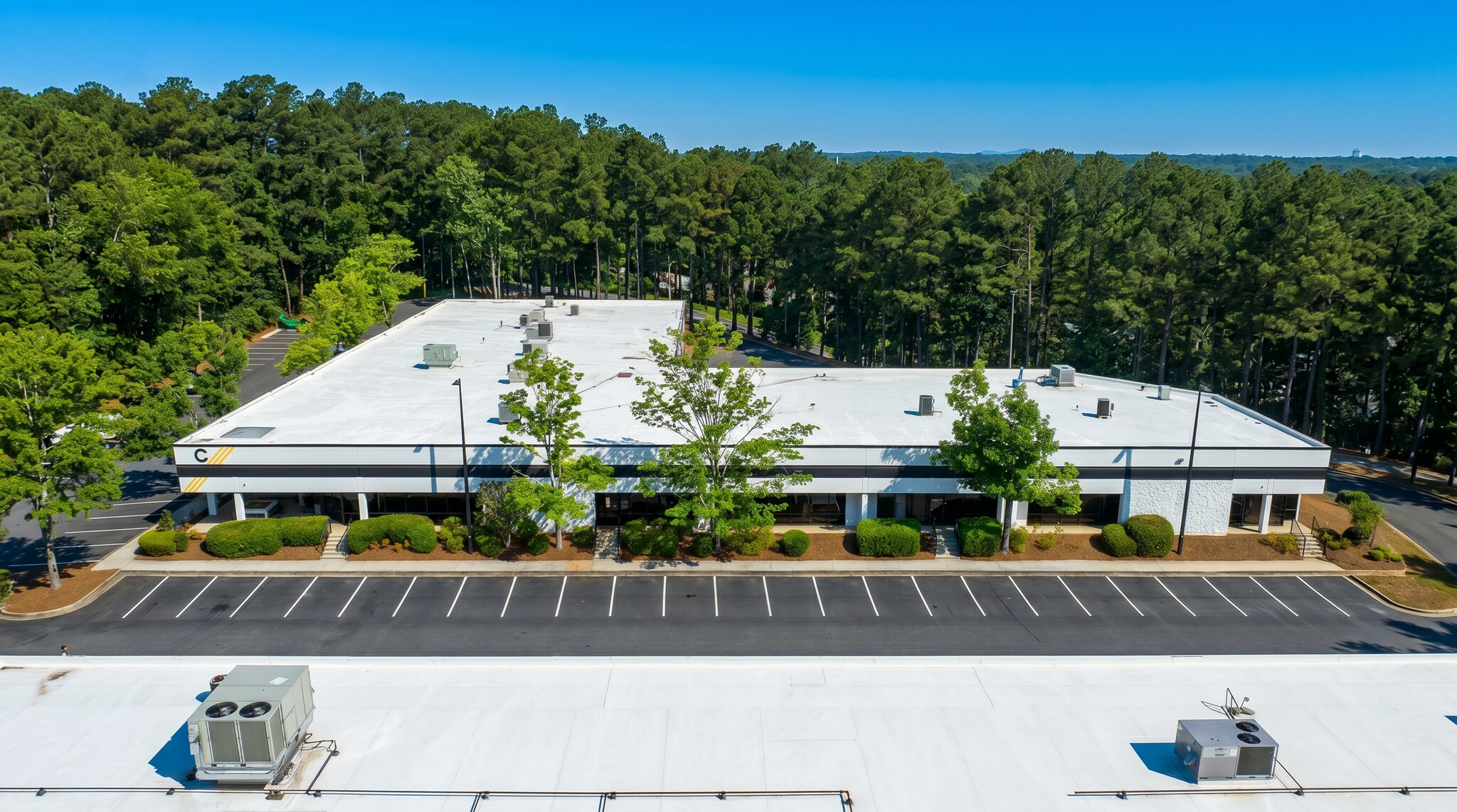 2700 Northeast Expy, Atlanta, GA à louer Photo de l’immeuble– Image 1 sur 6