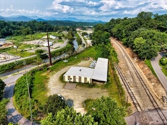 Plus de détails pour 92 Thompson St, Asheville, NC - Industriel/Logistique à vendre