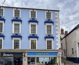 Plus de détails pour 45-45A High St, Haverfordwest - Local commercial à louer