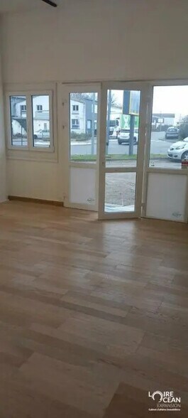 Local commercial dans Nantes à louer - Photo de l’immeuble – Image 2 sur 6